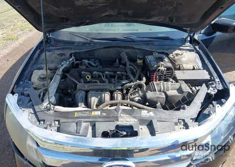 2011 Ford Fusion Se z USA, uszkodzony, nr VIN 3FAHP0HA1BR174728